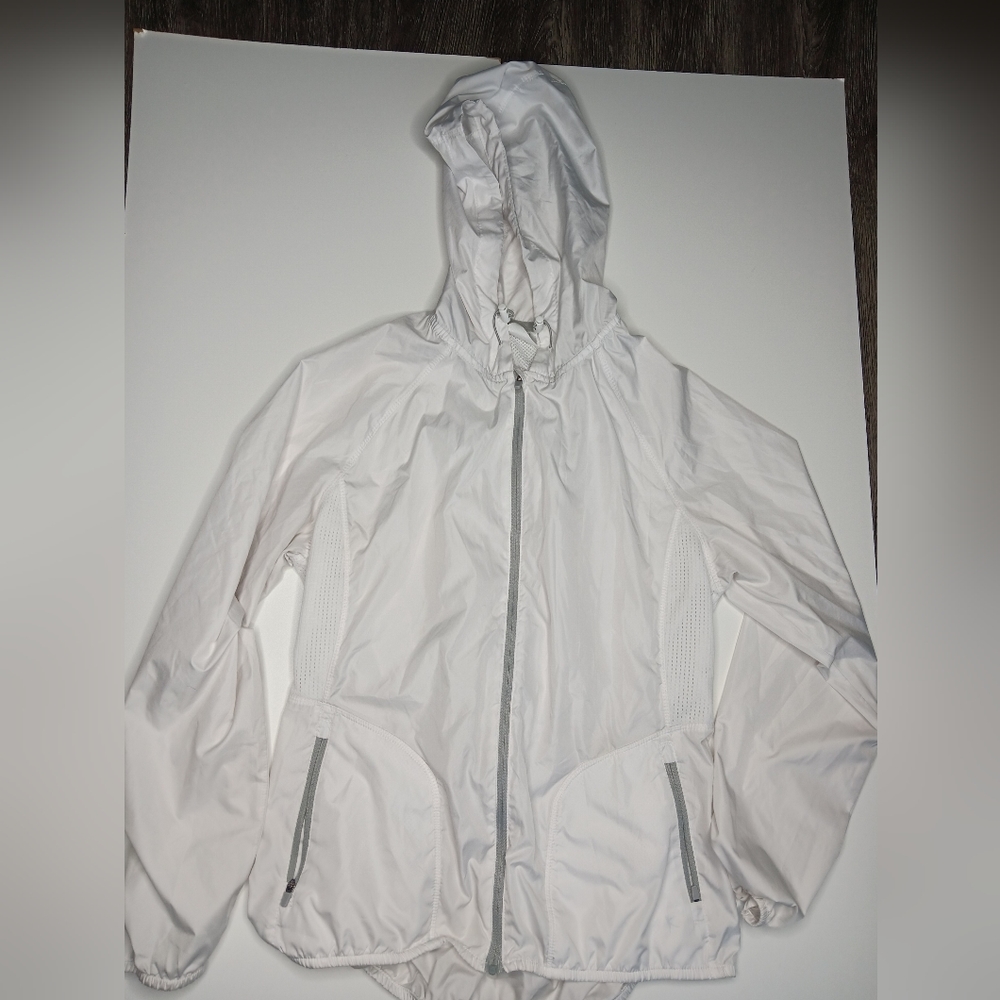 DanskinNow Polar White fullzip Hoodie Windbreaker 8-10 Medium